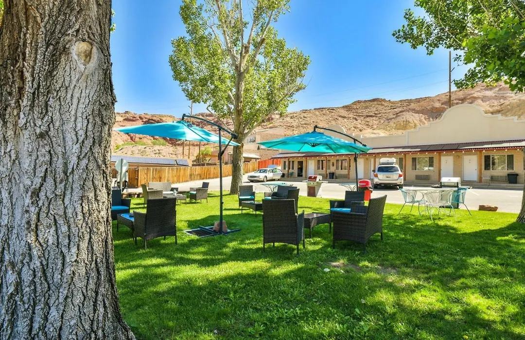 Adventure Inn Moab-1