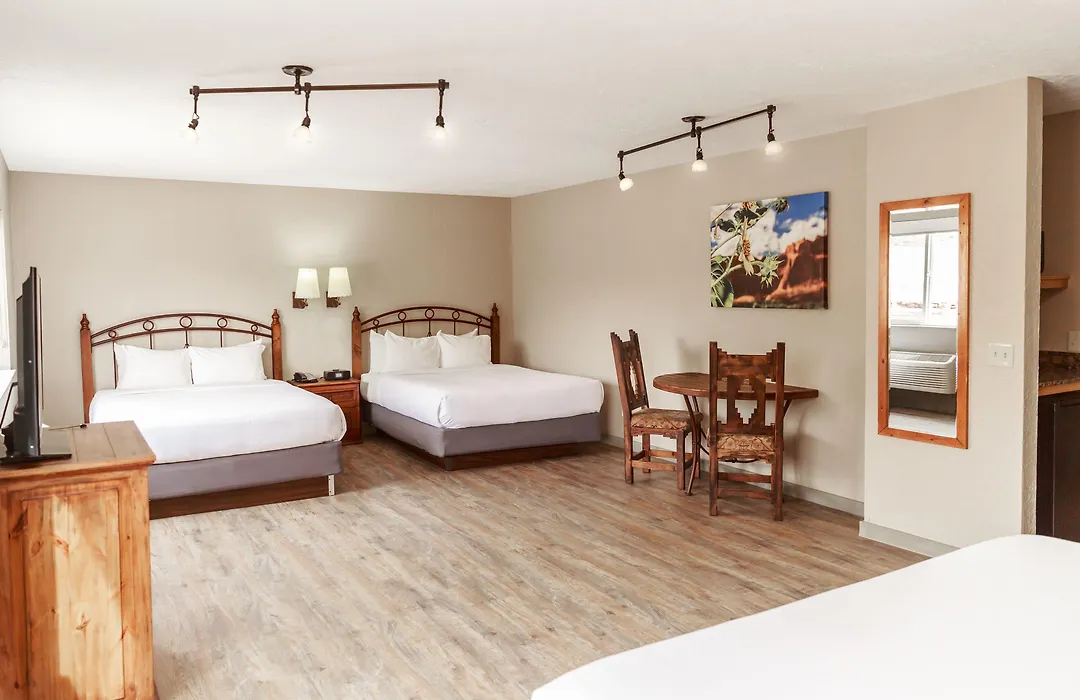 Aarchway Inn-1